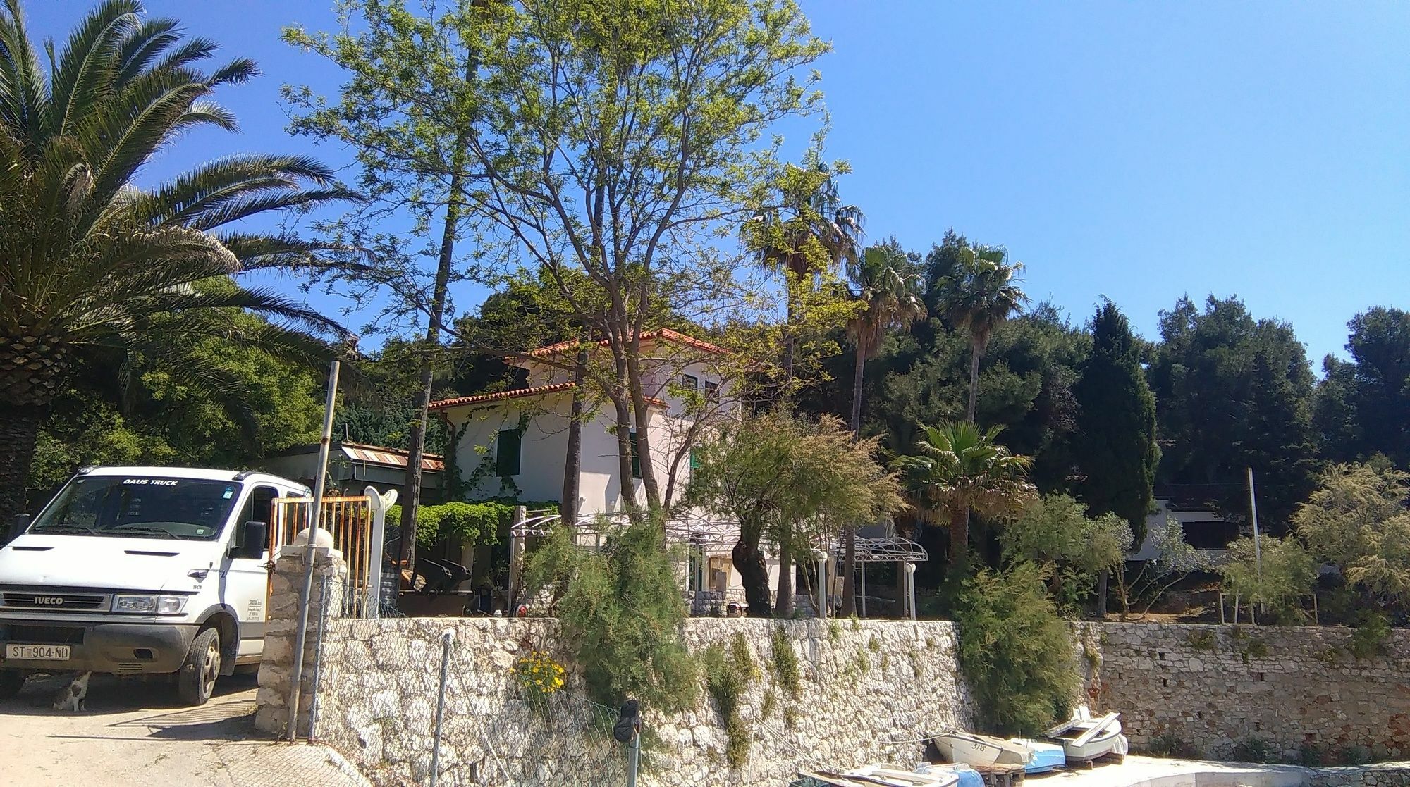 Resort Village T.N. Milna Vis Exterior photo